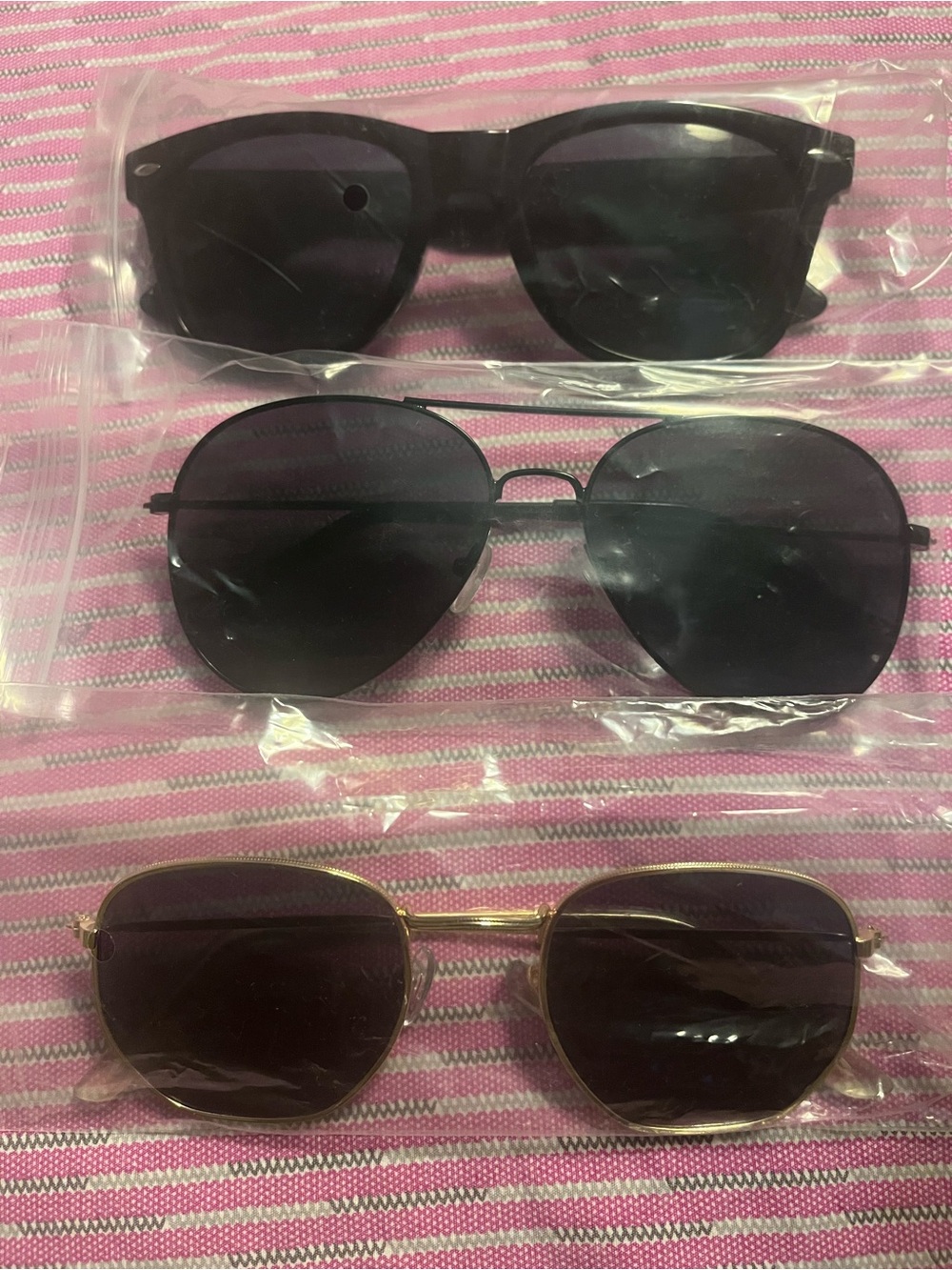 SHEIN Black and Gold Sunglasses Trio